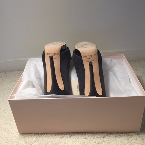 JIMMY CHOO SUEDE SMOKE/BRONZE PUMPS - Picture 6 of 8